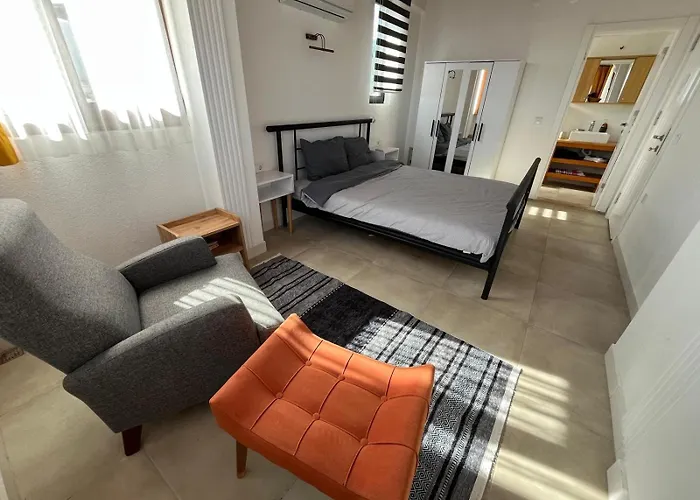 Derya Agullu 5 * Kaş